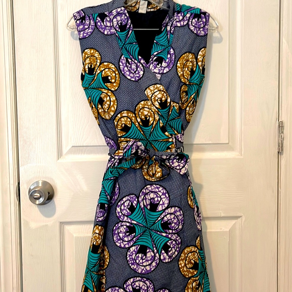 Beautiful African print wrap dress, handmade in Sierra Leone. Medium-Large 8-12